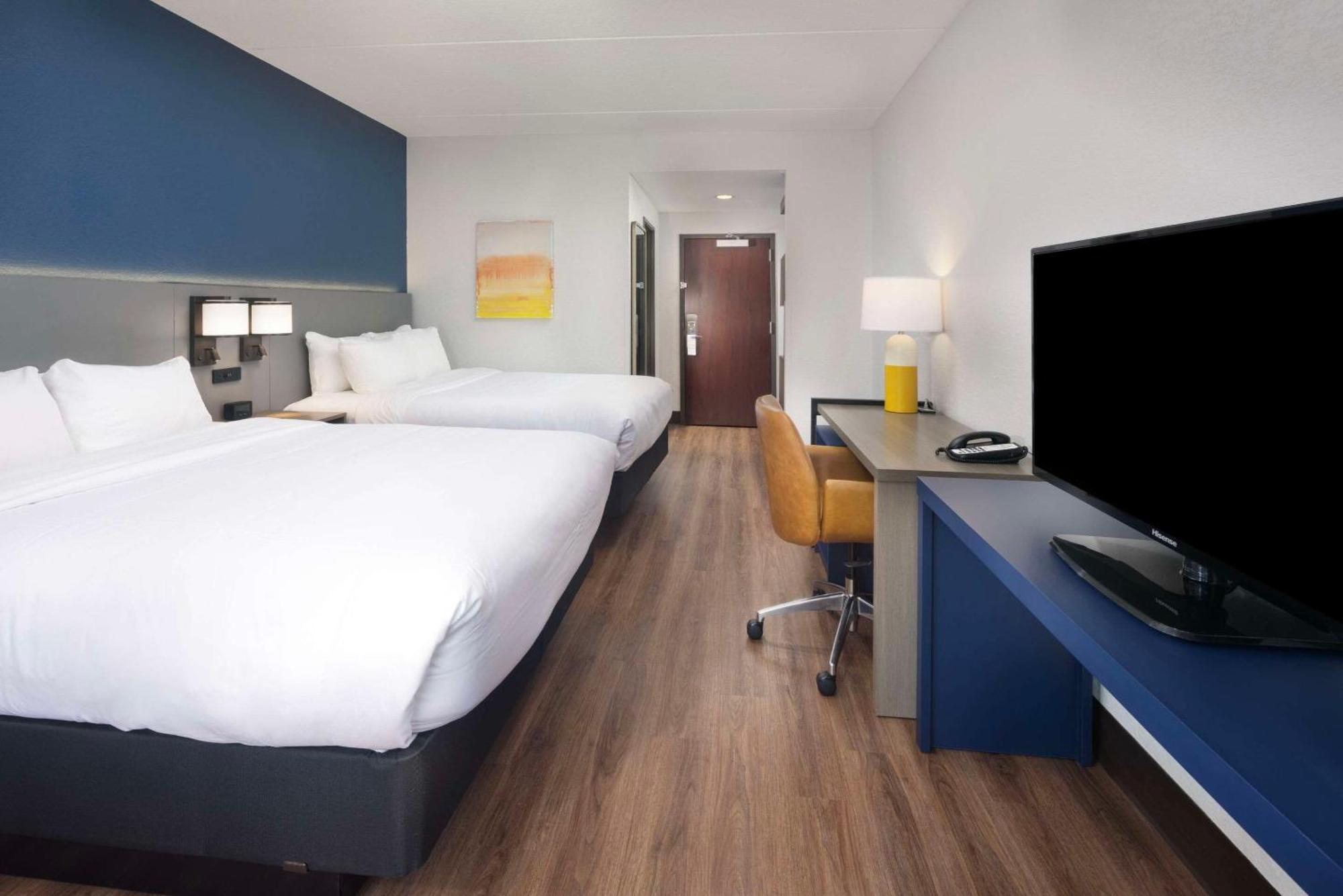 Comfort Suites Outlet Center Asheville Esterno foto