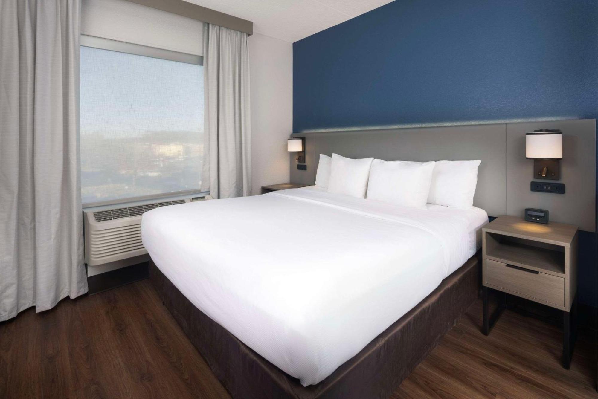 Comfort Suites Outlet Center Asheville Esterno foto