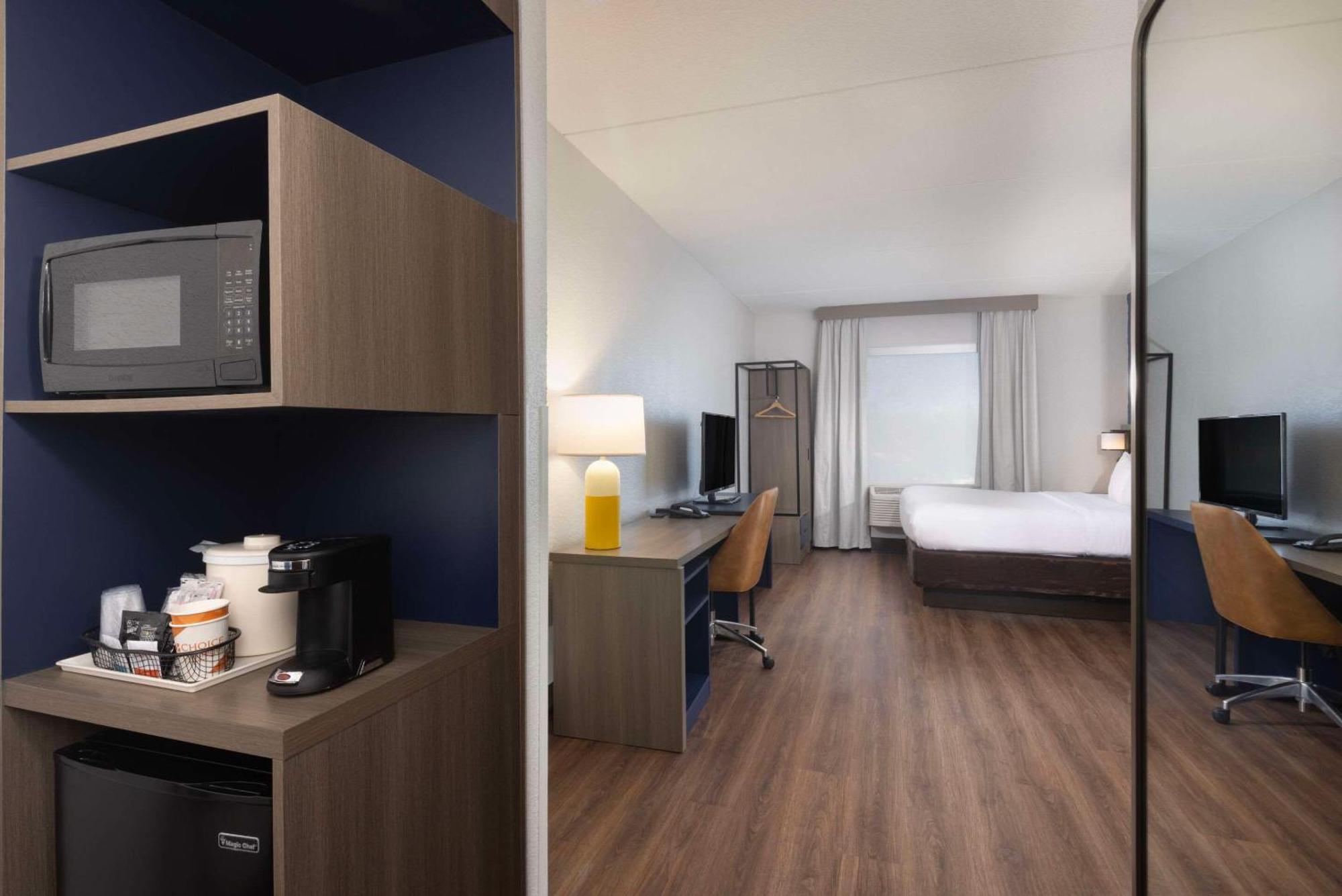 Comfort Suites Outlet Center Asheville Esterno foto