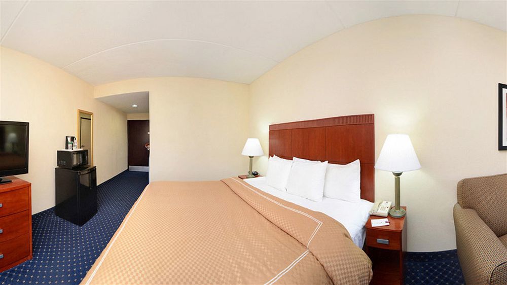 Comfort Suites Outlet Center Asheville Esterno foto