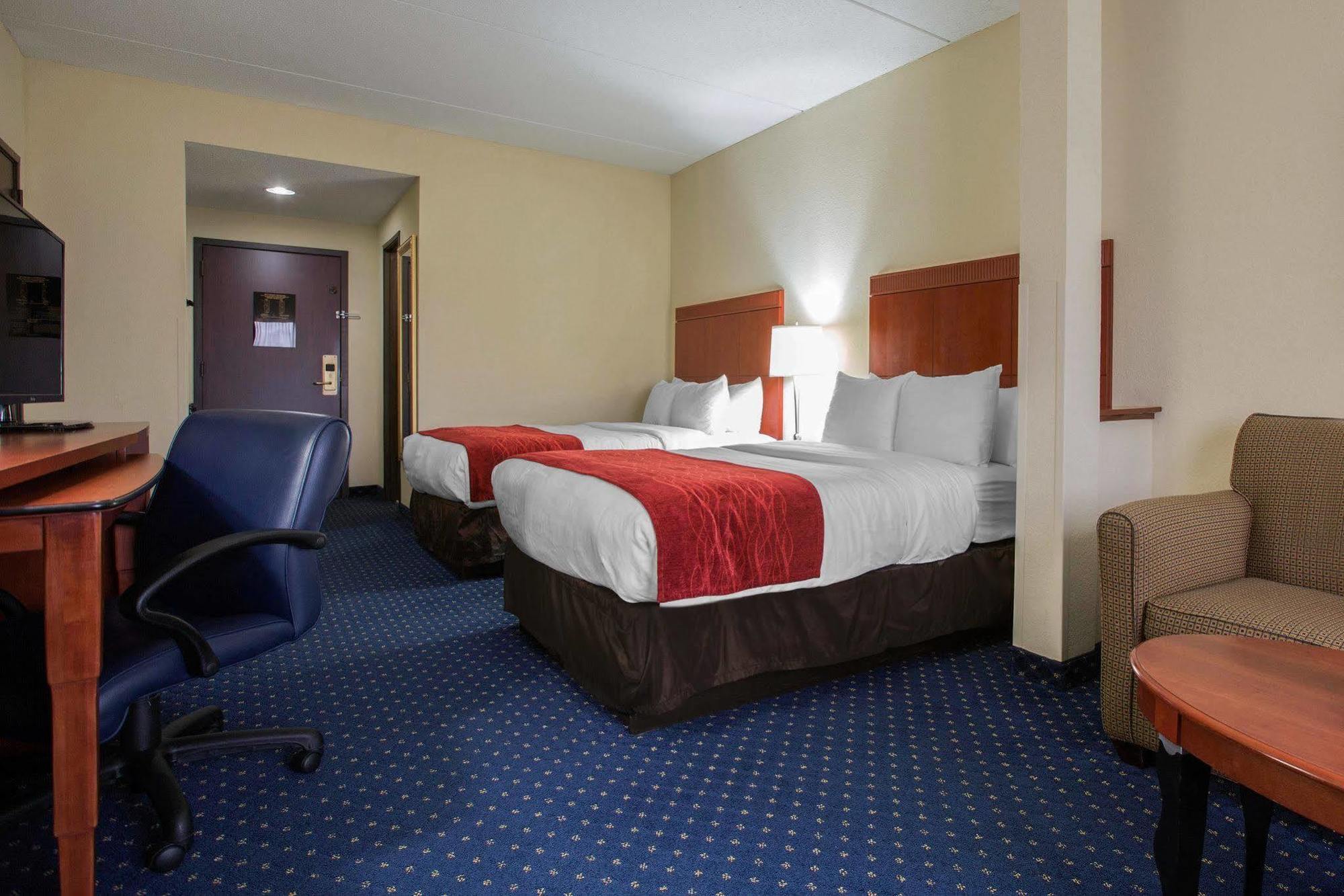 Comfort Suites Outlet Center Asheville Esterno foto