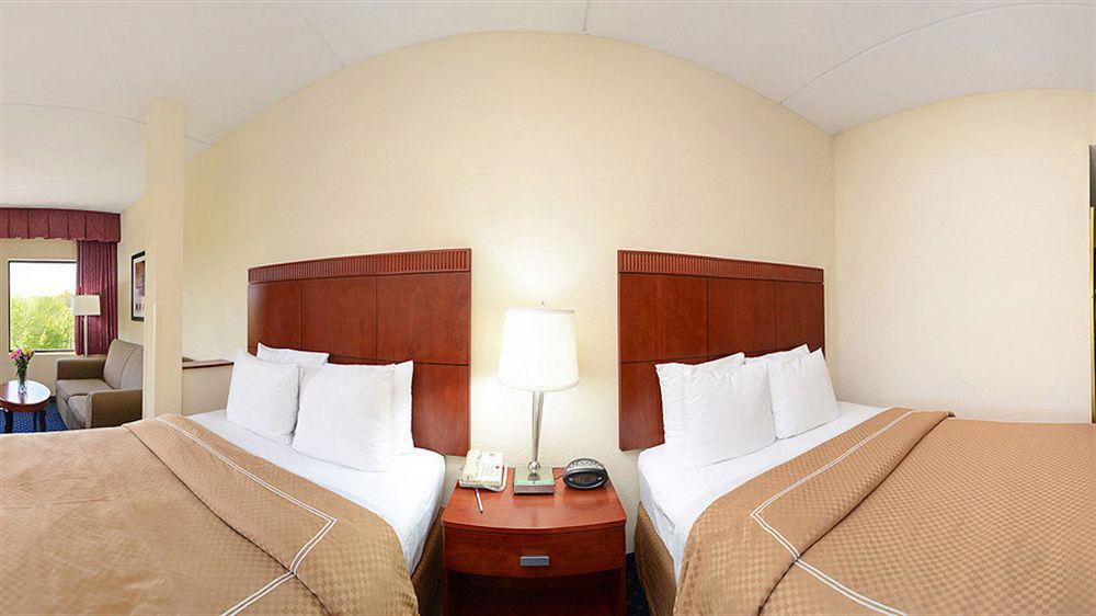 Comfort Suites Outlet Center Asheville Esterno foto
