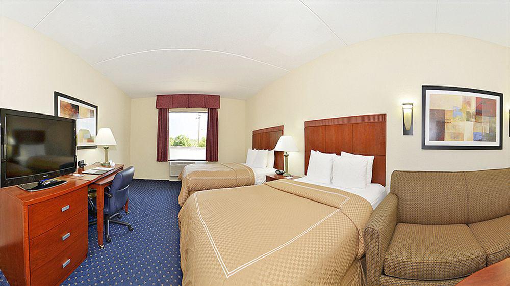 Comfort Suites Outlet Center Asheville Esterno foto